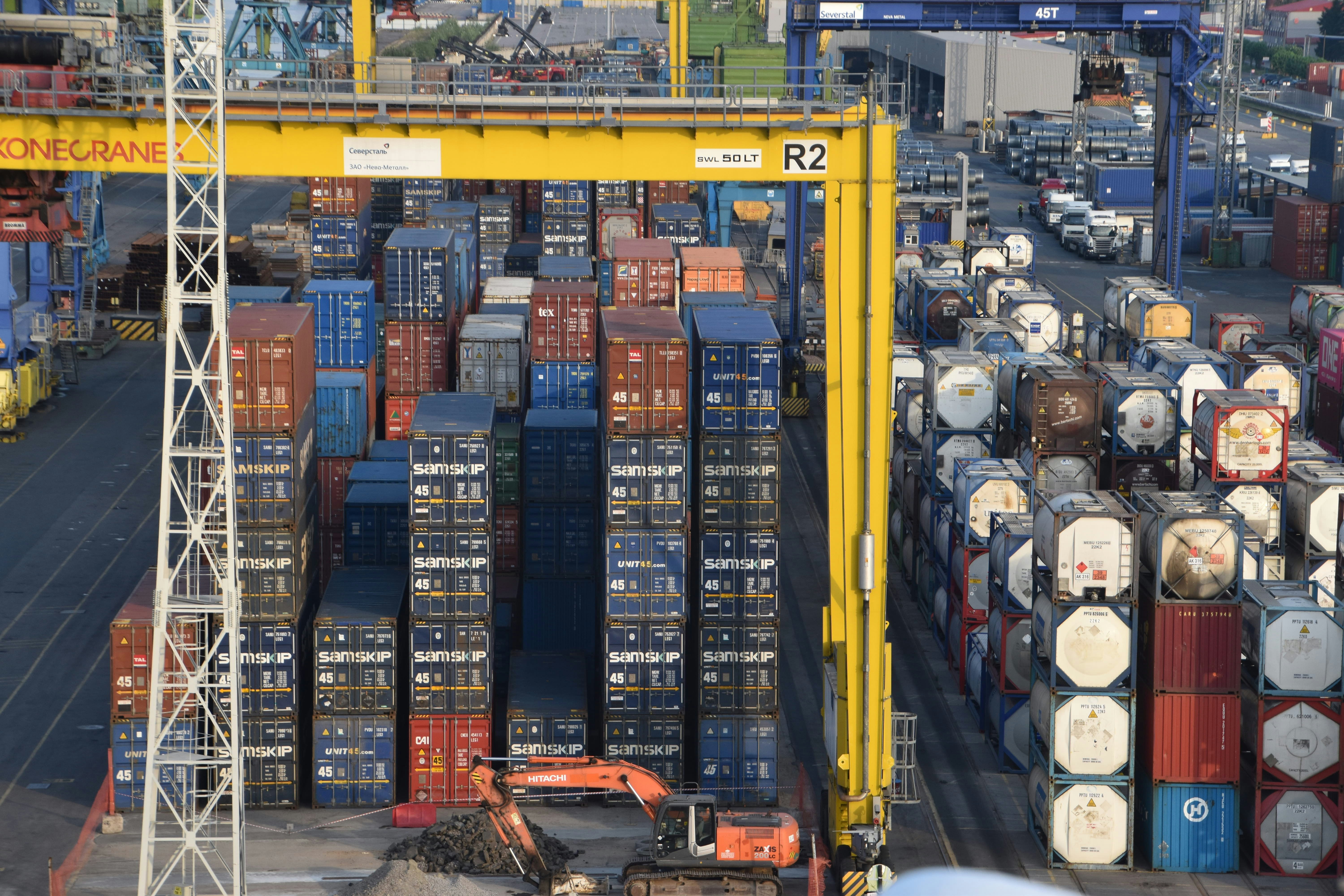 Najväčšia reforma colnej únie od roku 1968. Brusel mení pravidlá pre dovozcov, e-shopy aj online platformy